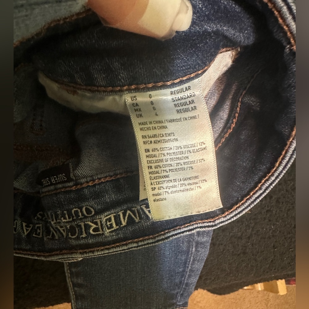 american eagle jeans - Picture 3 of 3